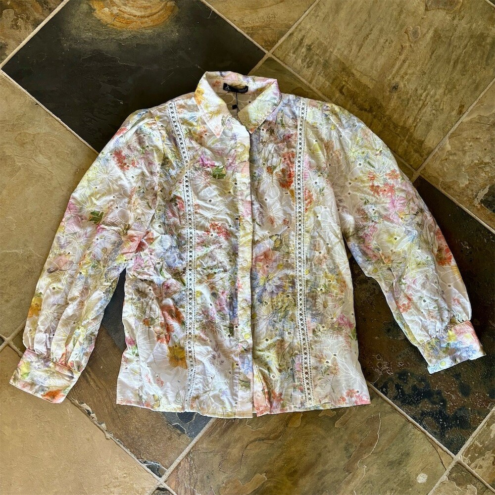 Anewsta Blouse Womens Size S Ivory Floral Eyelet Embroidered Button-Up